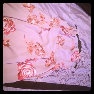 EVA MENDES FLORAL DRESS